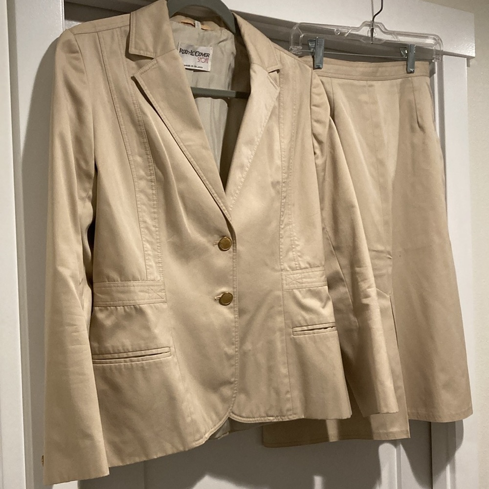 Vintage two piece women’s suit